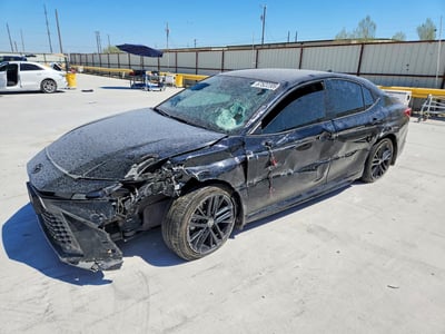 2025 Toyota Camry Hybrid