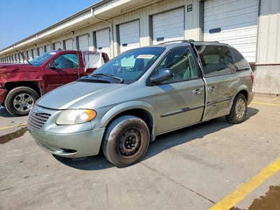 2004 Chrysler Town & Country