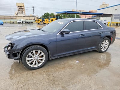 2018 Chrysler 300