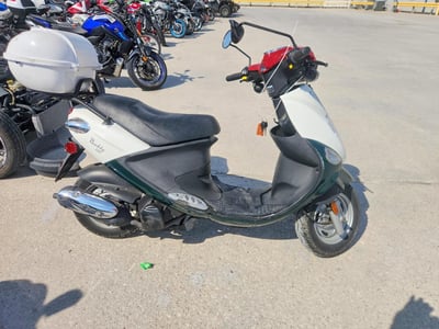 2013 Genuine Scooter Buddy125