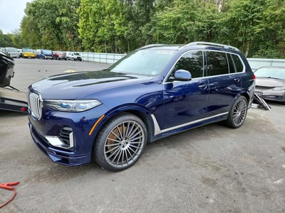 2022 BMW X7
