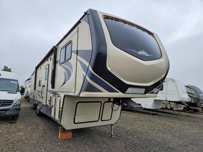 2020 Keystone Trailers