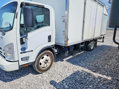2020 Isuzu NRR
