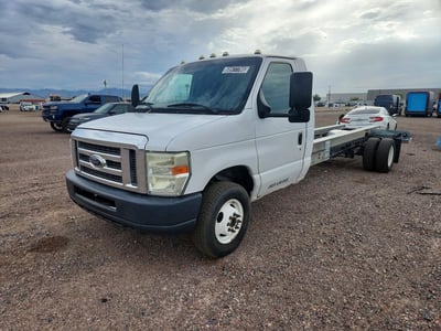 2011 Ford E-450