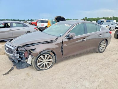 2015 Infiniti Q50