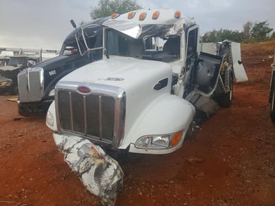 2018 Peterbilt 337