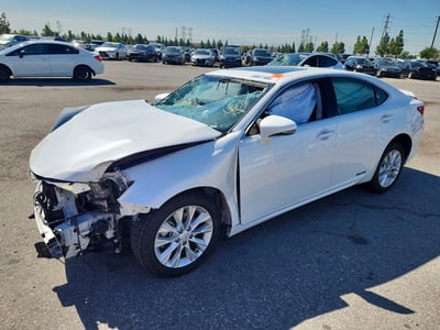 2013 Lexus ES 300h