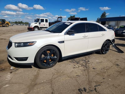 2015 Ford Taurus