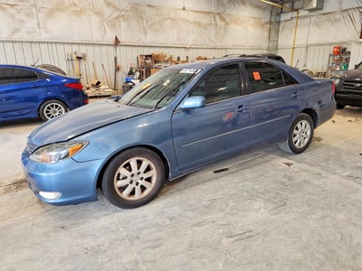 2004 Toyota Camry