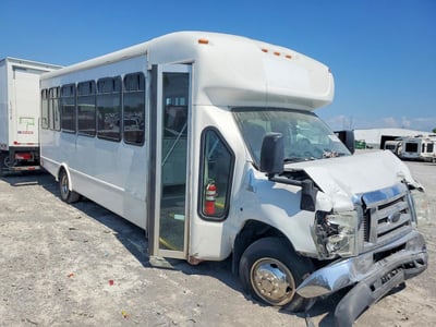 2015 Ford E-450 Super Duty