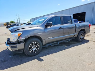 2022 Nissan Titan