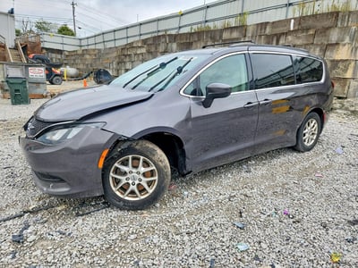 2021 Chrysler Voyager