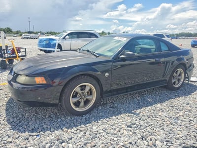 2004 Ford Mustang
