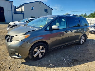 2013 Toyota Sienna