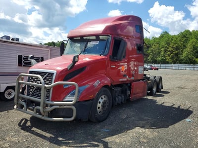 2023 Volvo VNL