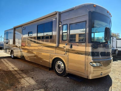 2005 Freightliner XC Chassis