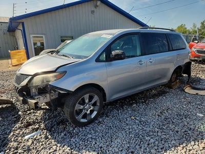 2014 Toyota Sienna