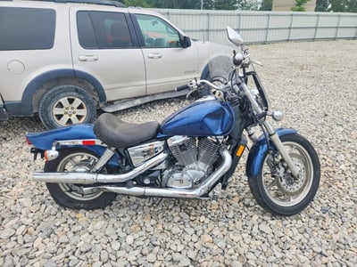 2005 Honda Vt1100c