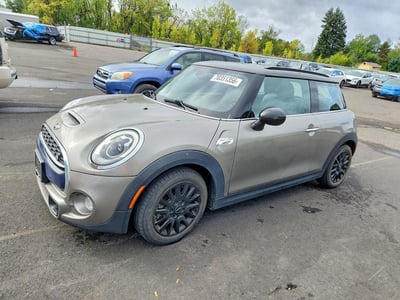 2017 MINI Cooper
