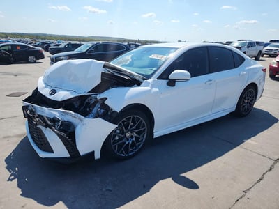 2025 Toyota Camry Hybrid