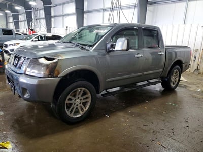 2014 Nissan Titan