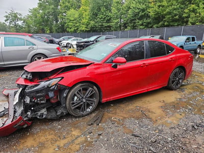 2025 Toyota Camry Hybrid