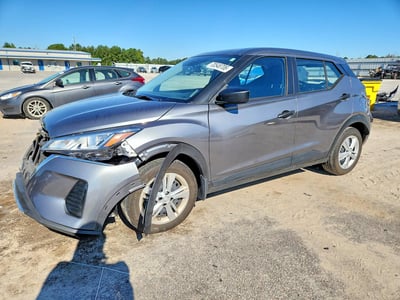 2025 Nissan Kicks Play