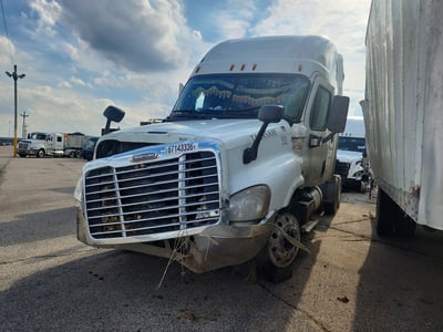 2016 Freightliner Cascadia 125