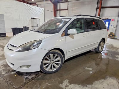 2008 Toyota Sienna