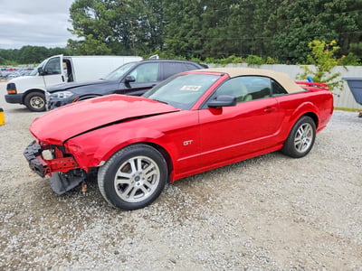 2005 Ford Mustang