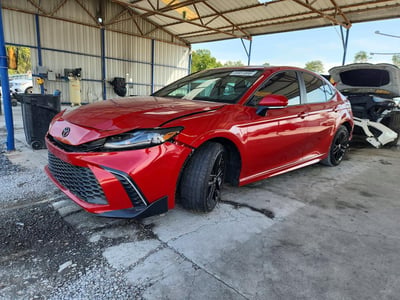 2025 Toyota Camry Hybrid