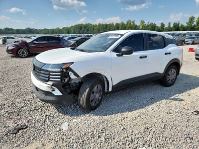 2025 Nissan Kicks