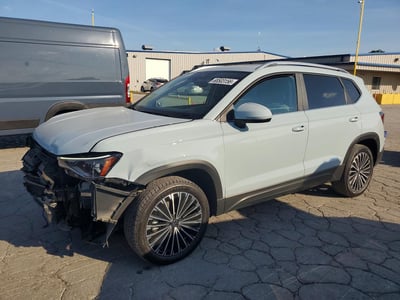 2025 Volkswagen Taos
