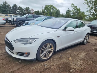 2015 Tesla Model S