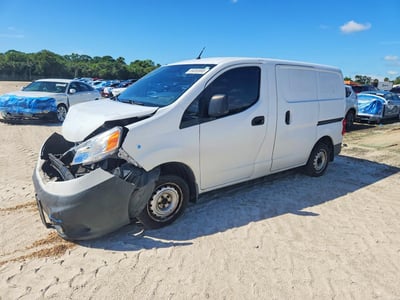 2015 Nissan NV 200