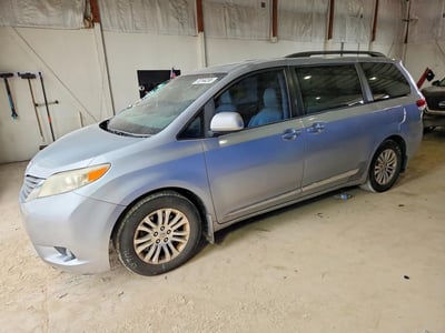 2014 Toyota Sienna