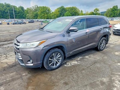 2017 Toyota Highlander