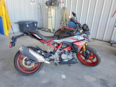 2025 BMW G 310 R