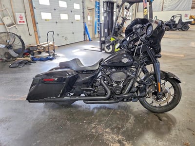 2021 Harley-Davidson FLHXS