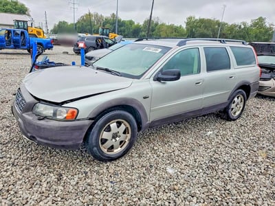 2004 Volvo XC70