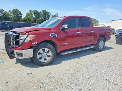 2017 Nissan Titan