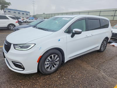 2023 Chrysler Pacifica Hybrid