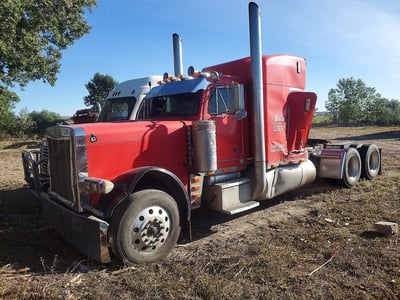 1997 Peterbilt 379