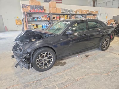 2017 Chrysler 300s
