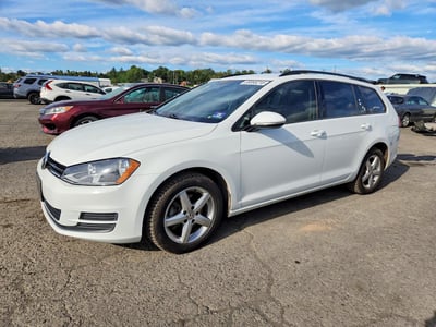 2017 Volkswagen Golf SportWagen