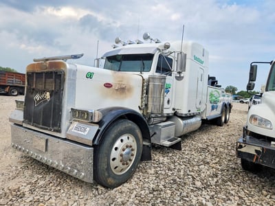 1999 Peterbilt 379