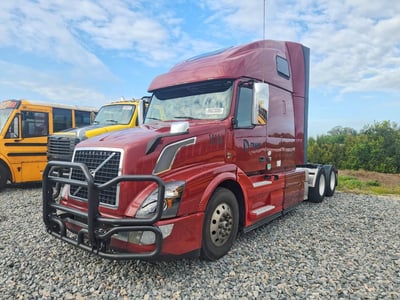 2018 Volvo Trucks VNL