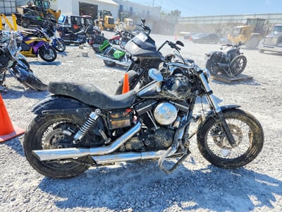 2017 Harley-Davidson Fxdbi