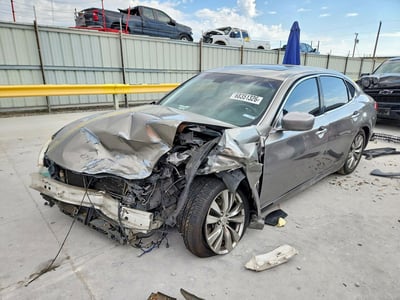 2014 Infiniti Q70