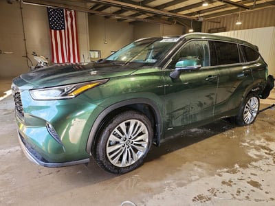 2025 Toyota Highlander Hybrid